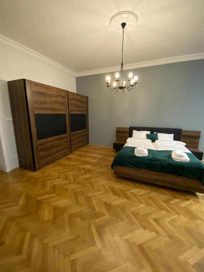 Dunin Majestic Residence 4 Cracovie Extérieur photo