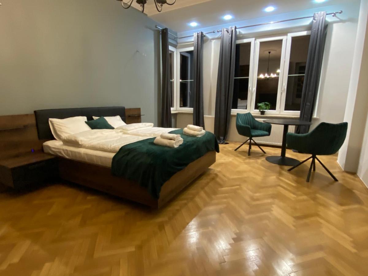 Dunin Majestic Residence 4 Cracovie Extérieur photo
