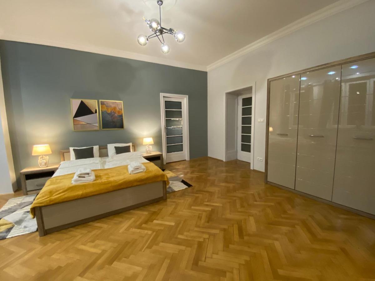 Dunin Majestic Residence 4 Cracovie Extérieur photo